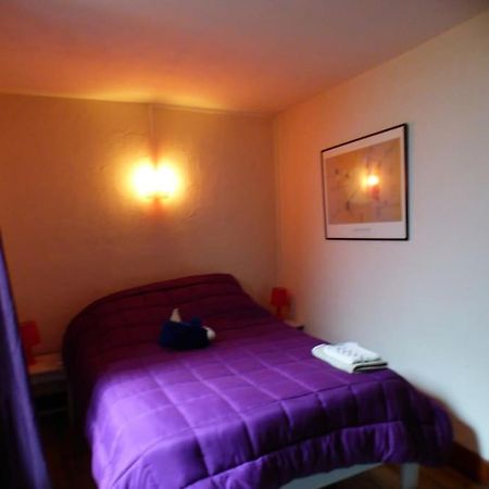 Maison Familiale Pour 8 Saint-Aventin Ngoại thất bức ảnh