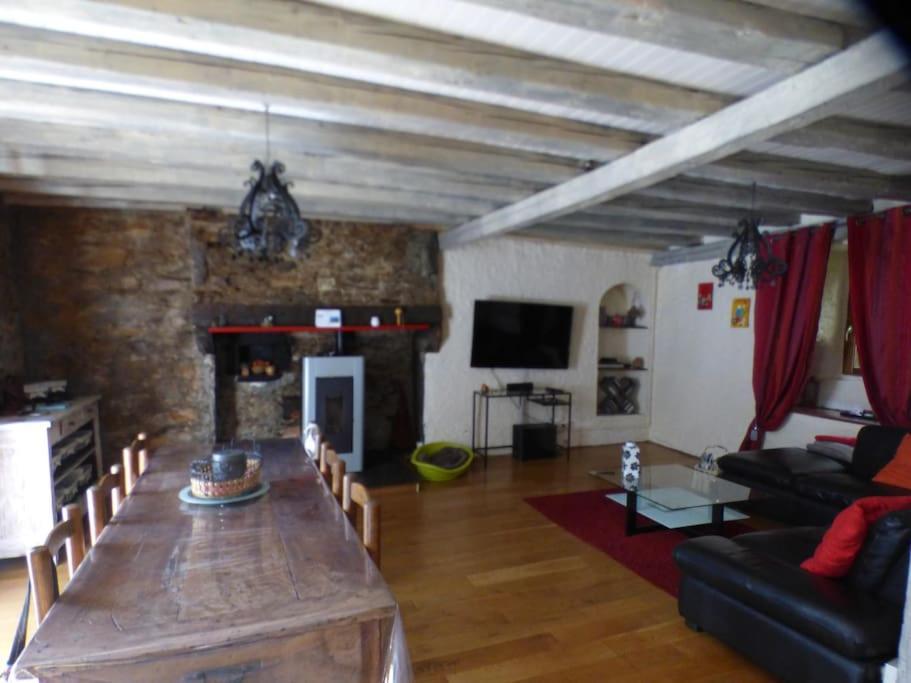 Maison Familiale Pour 8 Saint-Aventin Ngoại thất bức ảnh