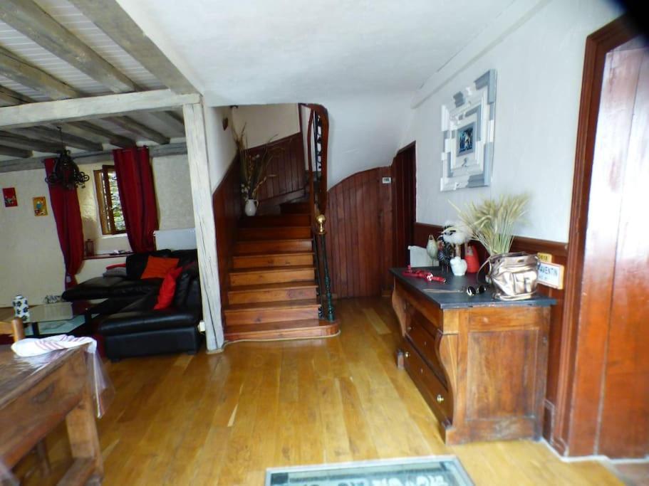 Maison Familiale Pour 8 Saint-Aventin Ngoại thất bức ảnh